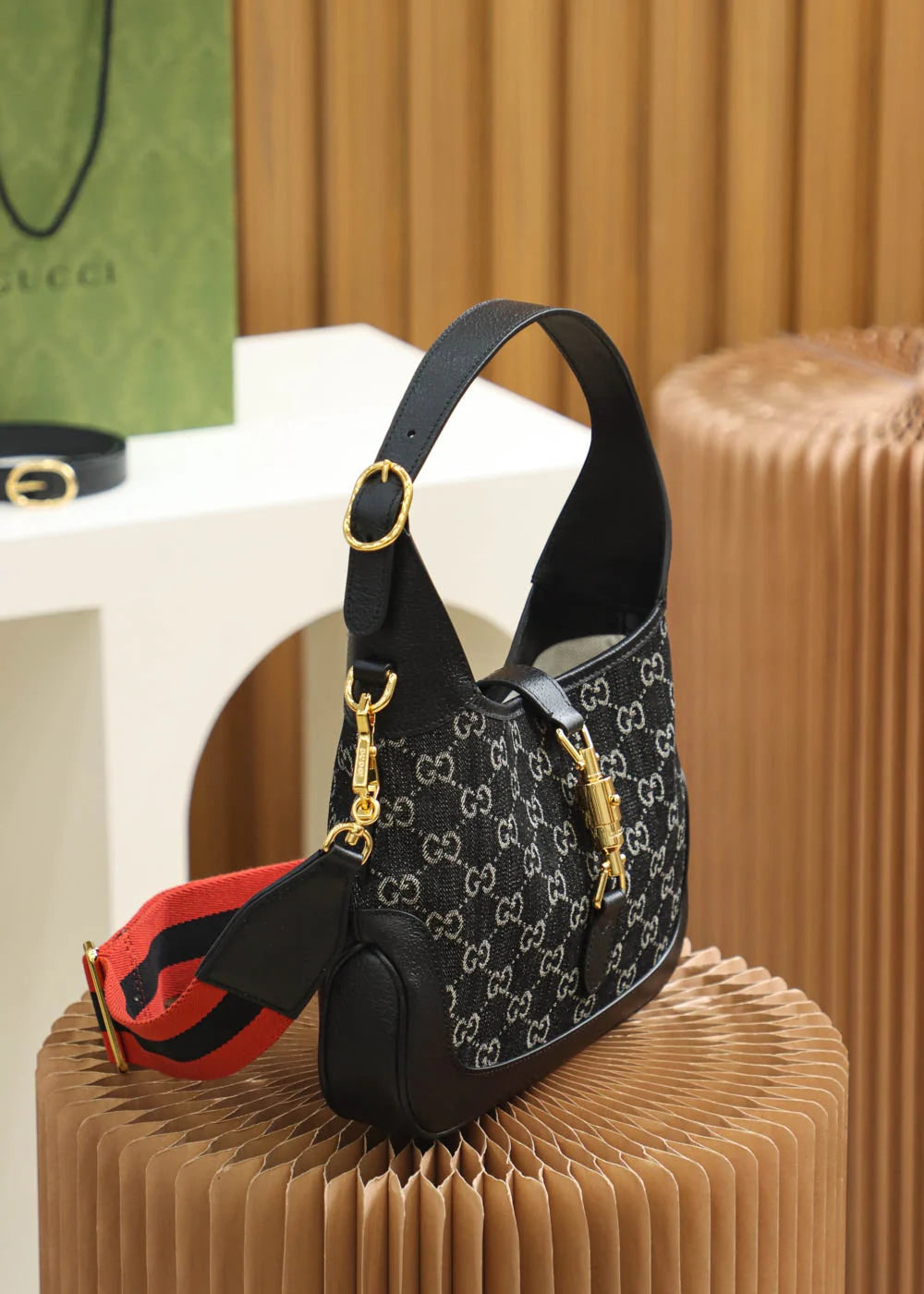 Gucci Jackie 1961