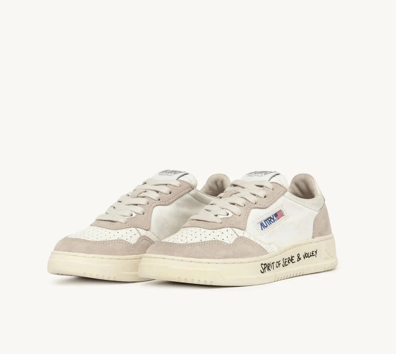 Autry Super Vintage